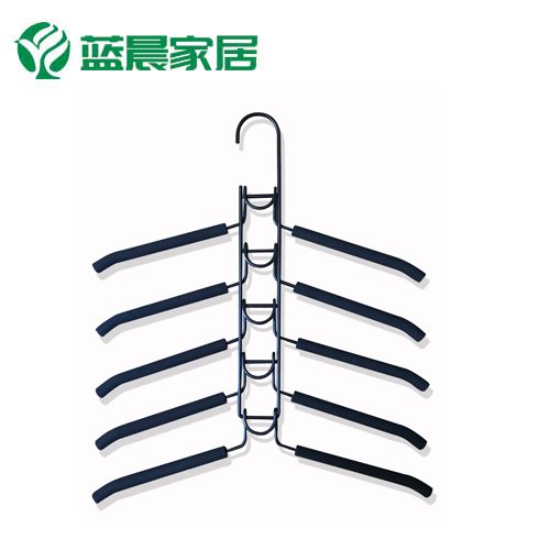 TX37 Metal Hangers