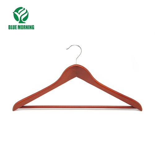 MC6 Wooden Hangers