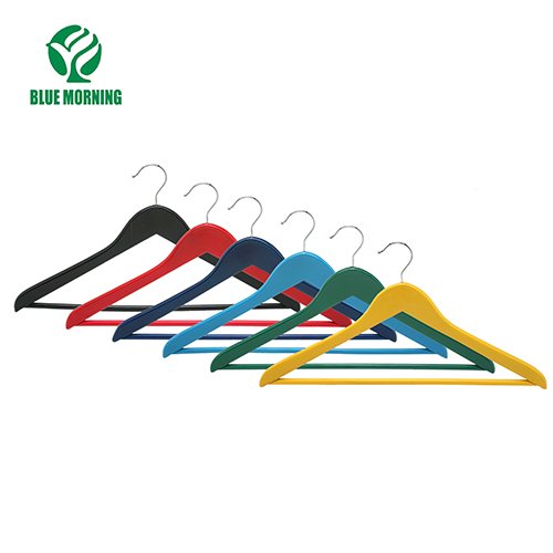 MC7 Wooden Hangers