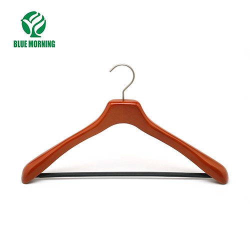 MH14 Wooden Hangers