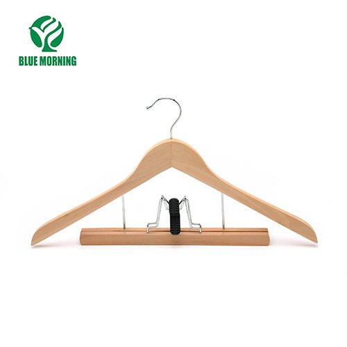 MH2 Wooden Hangers