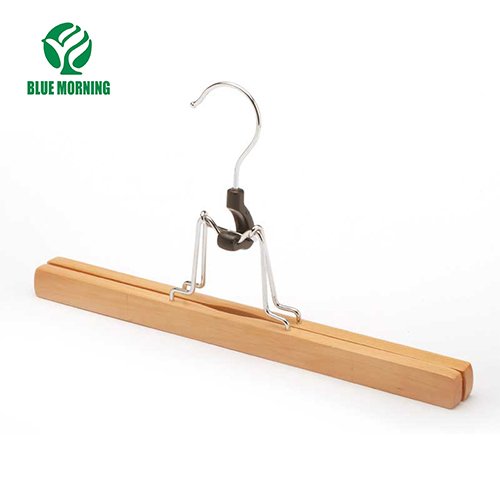 MK11 Wooden Hangers